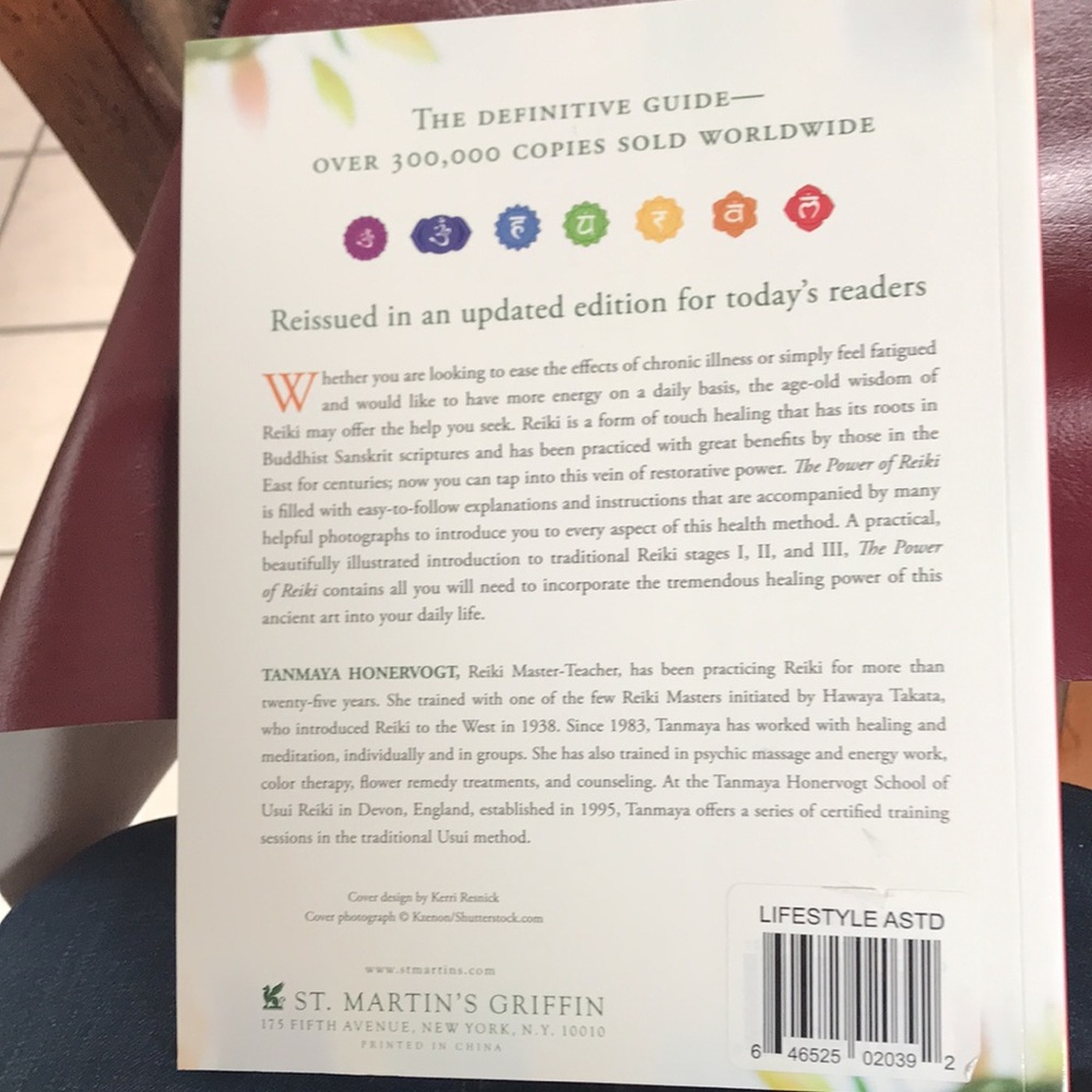 REIKI book - Picture 2 of 2
